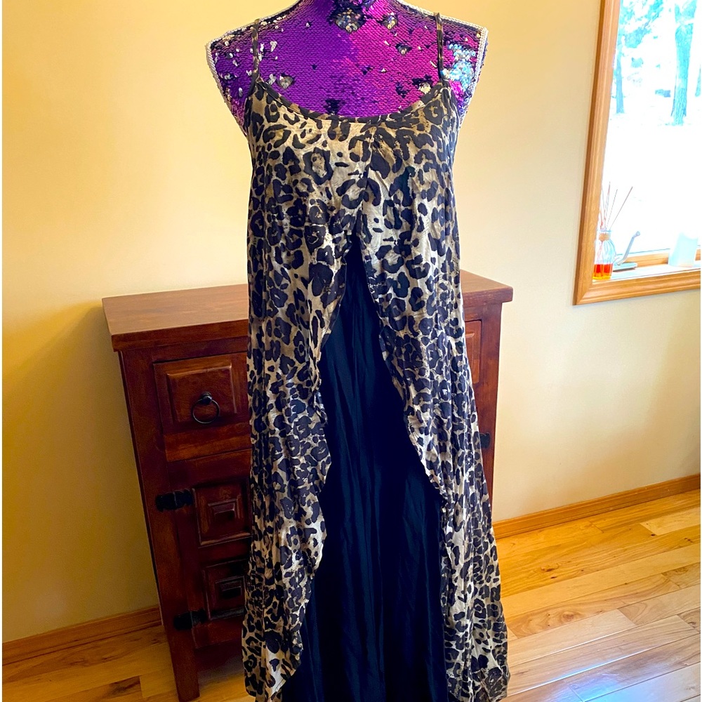 Long flowing Dress